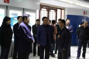 白銀市市委書(shū)記張智全一行蒞臨我公司調(diào)研指導(dǎo)