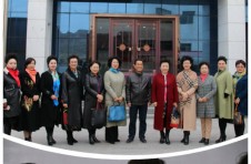 甘肅省女企業(yè)家聯(lián)合會蒞臨金龍公司參觀考察